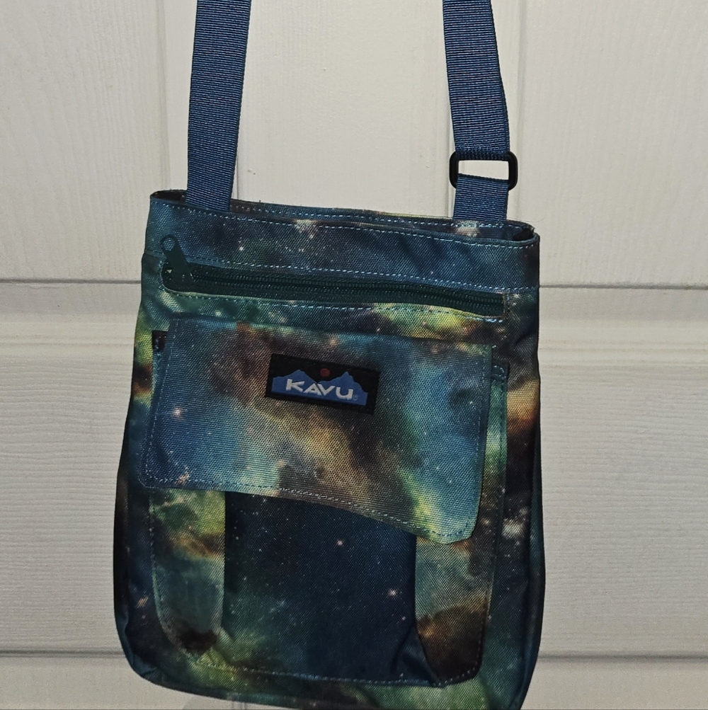 Kavu Cosmic Print Messenger Bag - Picture 8 of 8